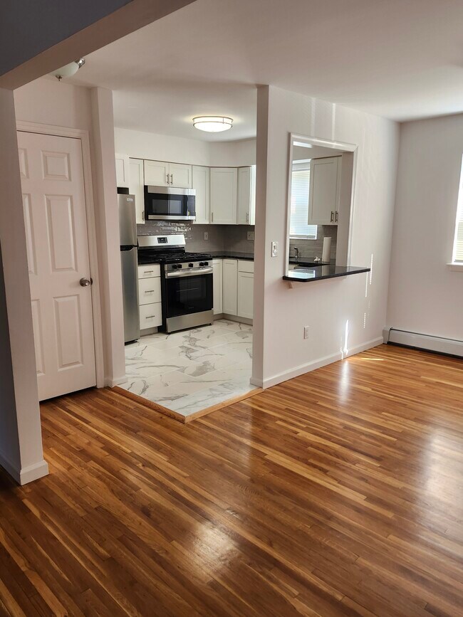 2467 unit 31-5A, Morris Plains, NJ 07950 - photo 5