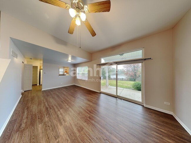 2202 Henning Place, Plainfield, IL 60586 - photo 5