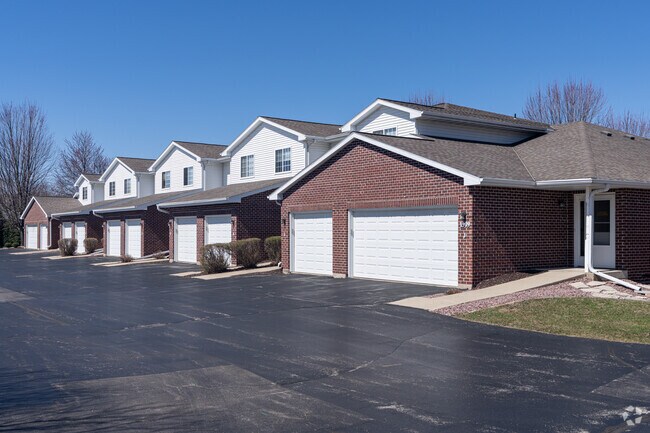 There are many options for newer townhomes in Suamico.
