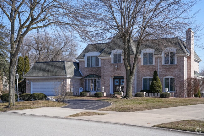 Brick colonial style homes can be found scattered throughout the town of Munster.