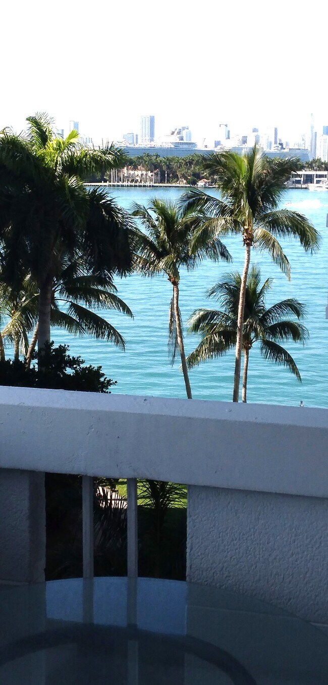 800 West Ave Unit 506, Miami Beach, FL 33139
