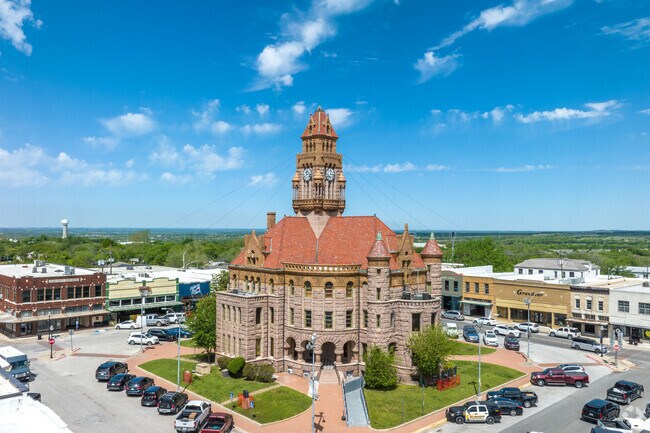 The historic courthouse stands tall and at the center of downtown in Decatur.