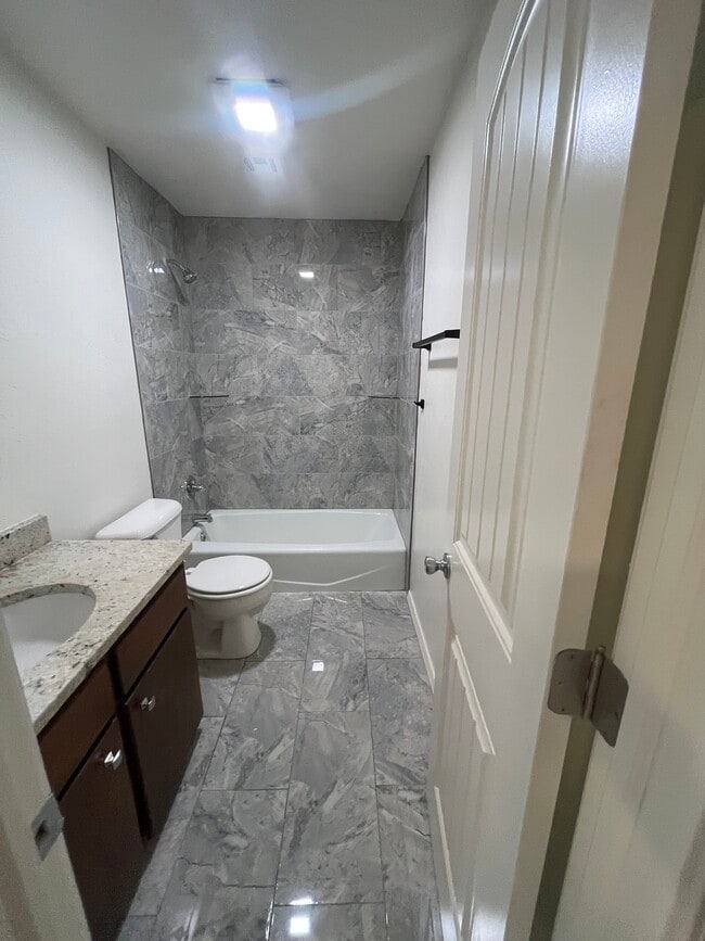 919 W Tyler Ave, Stillwater, OK 74075 - photo 5