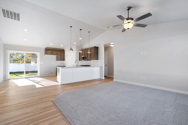 985 Twilight St, Weiser, ID 83672 - photo 2