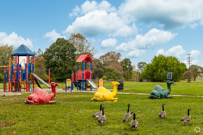 Nearby Rouge Park provides a host of public amenities to Weatherby residents.
