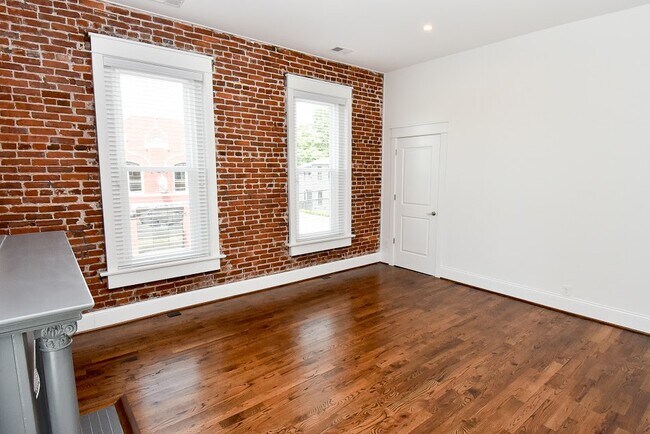 1764 Frankfort Ave, Louisville, KY 40206 - photo 6