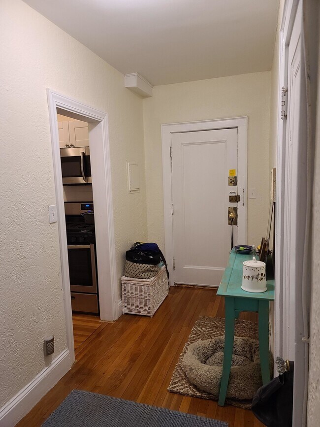 90 Kilsyth Rd unit 34, Brighton, MA 02135 - photo 5