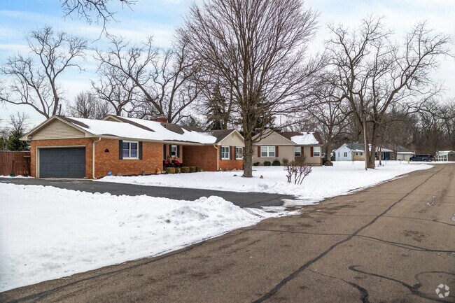 Many Western Oaks homes feature classic red brick siding and mid-century charm.