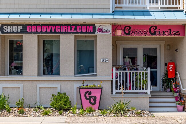 Sea Isle City is home to many small boutiques on Landis Ave.