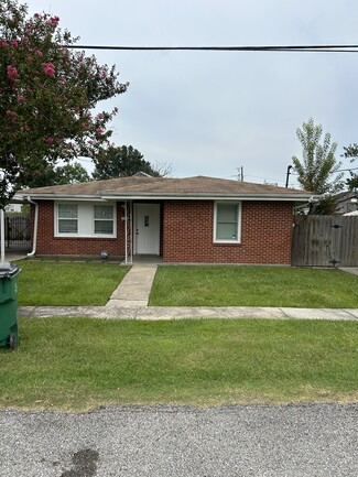705 Francis St, Marrero, LA 70072