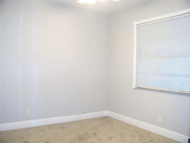 3218 NW 102nd Terrace unit 202 B, Coral Springs, FL 33065 - photo 6