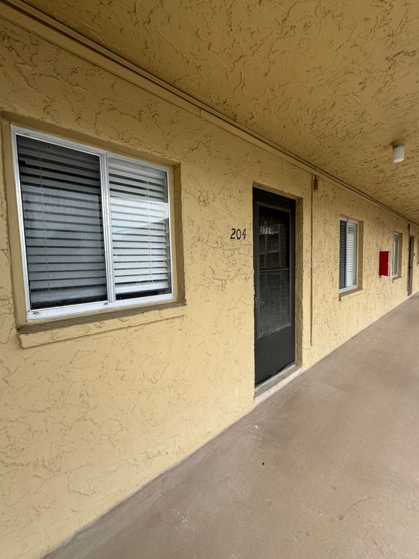 3719 Lake Bayshore Dr, Bradenton, FL 34205 - photo 1