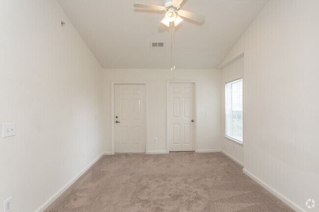 Broad Pointe, Manassas, VA 20109 - photo 5