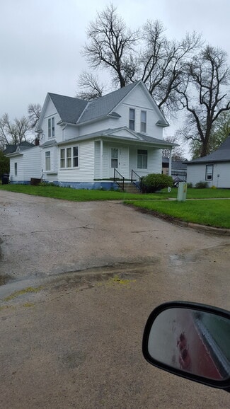 707 6th Ave, Sibley, IA 51249