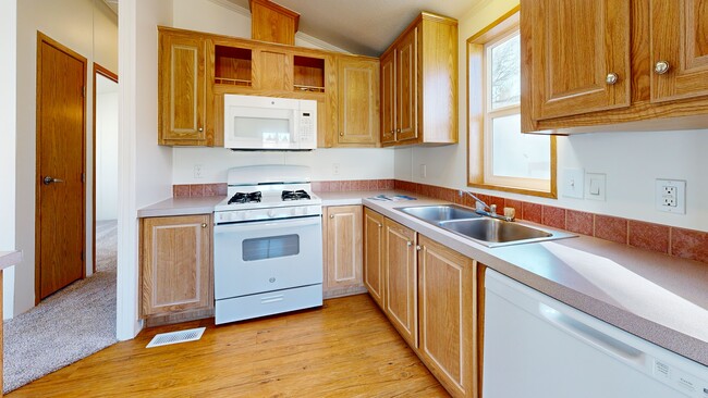 3500 S King St unit 67, Denver, CO 80236 - photo 3