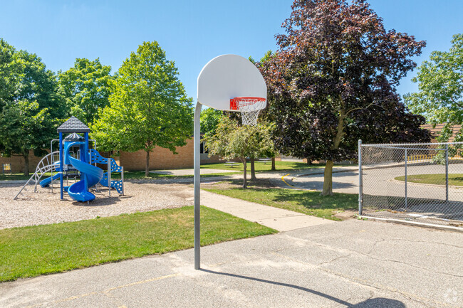 Collins Elementary School is located in Grand Rapids, Michigan.