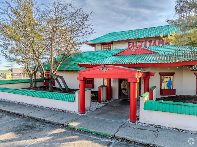 Fujiyama Steak House of Japan offers hibachi style dishes.