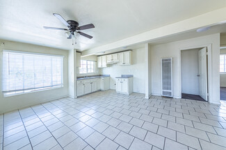 11688 S Central Ave Unit 2, Los Angeles, CA 90059