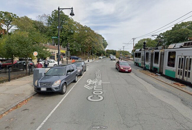 1855 Beacon St unit 3, Brookline, MA 02445 - photo 2