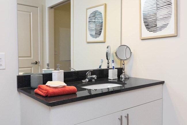 SkyVue, Pittsburgh, PA 15213 - photo 7