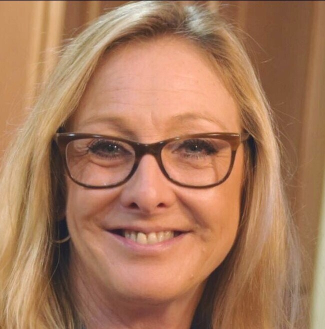 Laura Smith