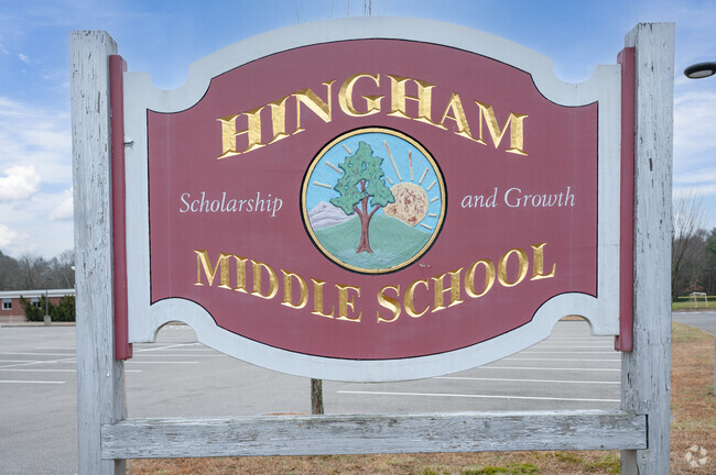 Welcome to Hingham Middle School in Hingham.
