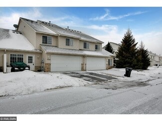 2330 Flamingo Dr, Shakopee, MN 55379