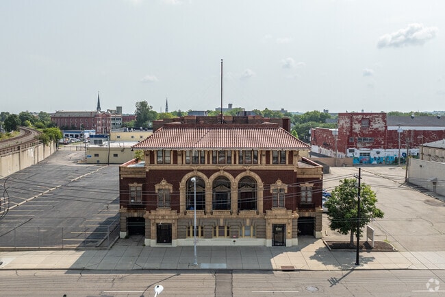 City Day Community School is a public, charter school in Dayton, Ohio.