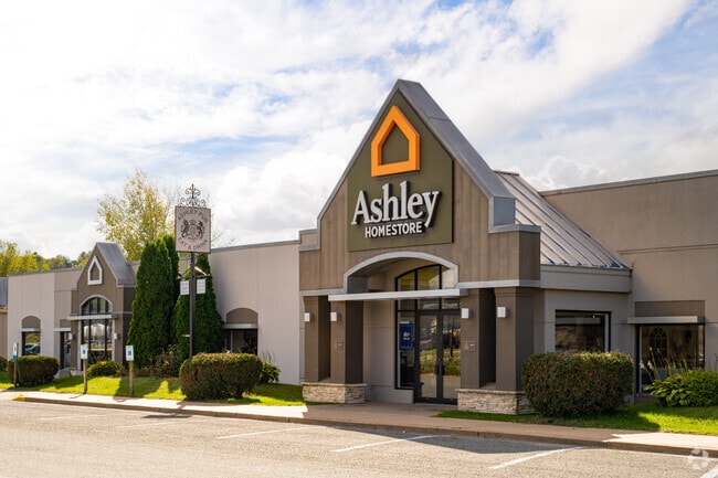 Ashley Furniture is headquartered in Arcadia, fueling local jobs and growth in the community.