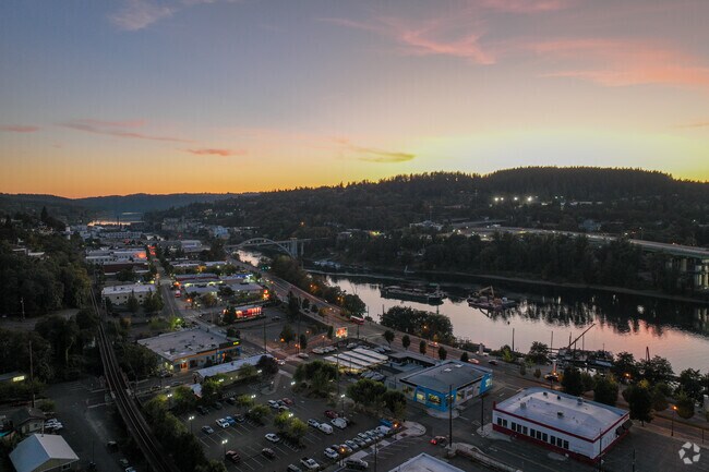 McLoughlin at sunset showcases scenic riverside views and the area’s charming small-town vibe.