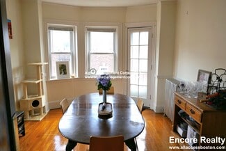 163 Summer St Unit 31, Somerville, MA 02143