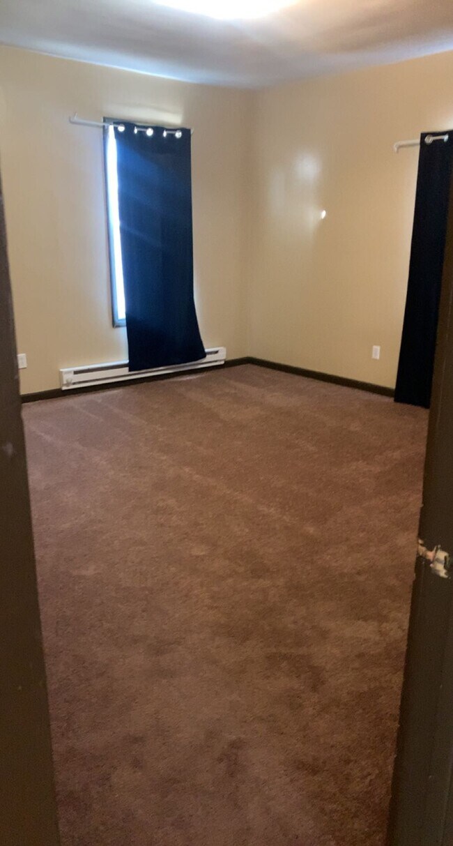 1205 3rd Ave unit 2, Beaver Falls, PA 15010 - photo 6