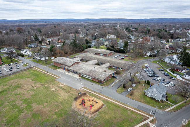 Alfred W. Hanmer School serves students enrolled in Pre-K through 6th grade.