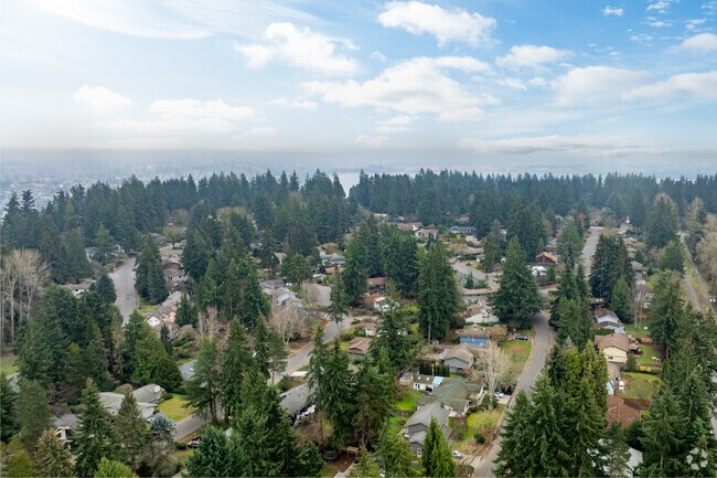 The Mercer Island Estates on Mercer Island can be a great place to call home.