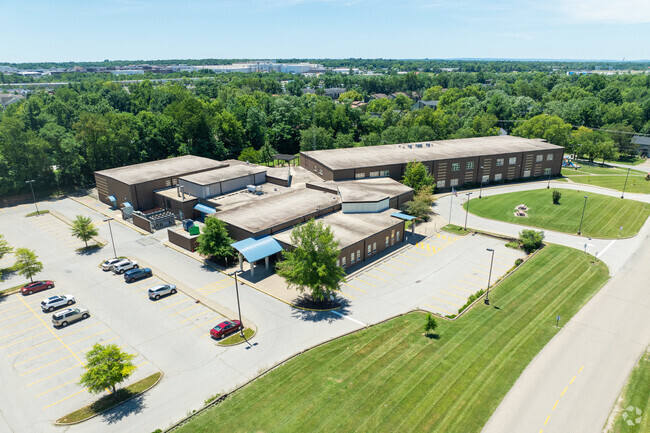 553 students attend Chancey Elementary in grades PK, K-5.