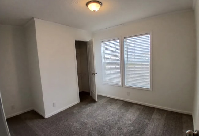 37524 Sandstone Trail, Lenox, MI 48048 - photo 3