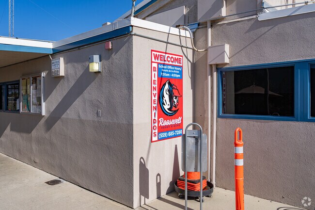 A poster welcomes students to the entrance of Roosevelt Elementary School in Tulare.