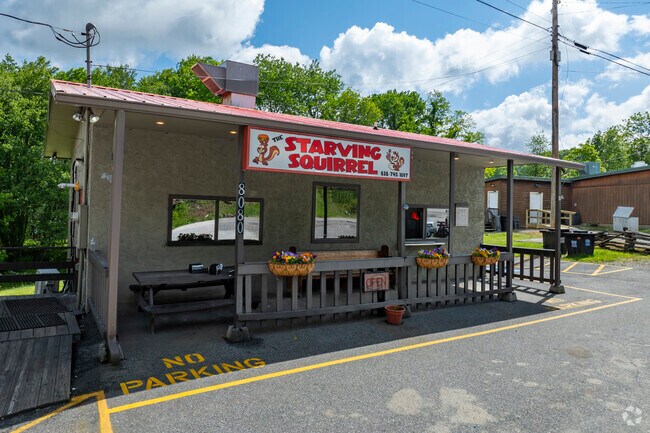 The Starving Squirrel in Elk Park offers delicious Southern comfort food in a cozy, welcoming atmosphere loved by locals.