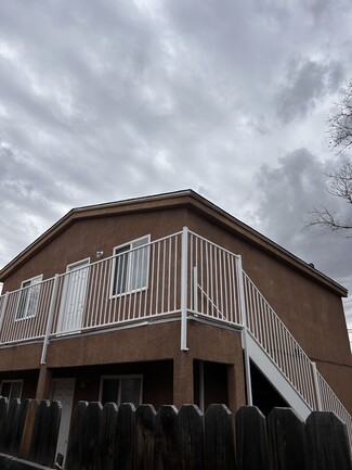 309 Columbia Dr SE Unit B, Albuquerque, NM 87106