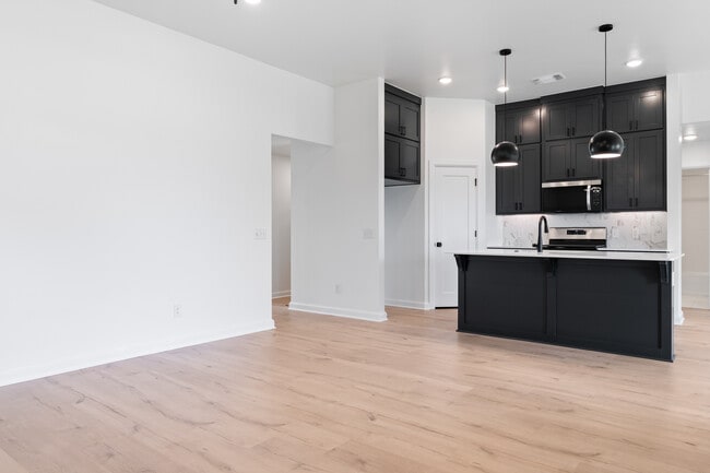 13409 Grass Plain Ave, Piedmont, OK 73078 - photo 6