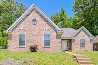 215 Garden Springs Dr, Oakland, TN 38060