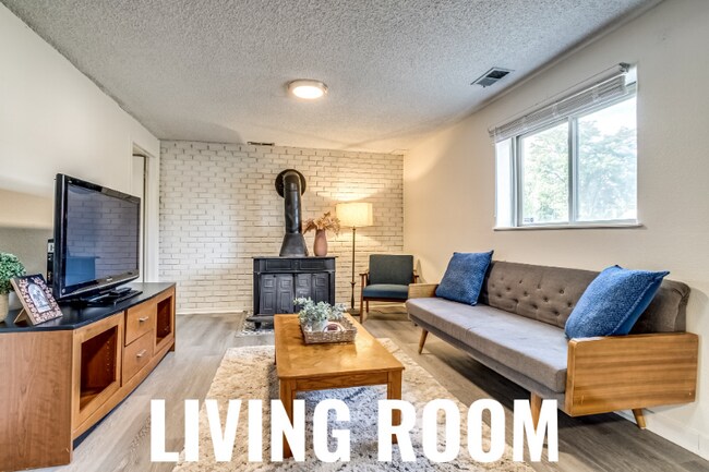 9341 Hoffman Way, Thornton, CO 80229 - photo 4