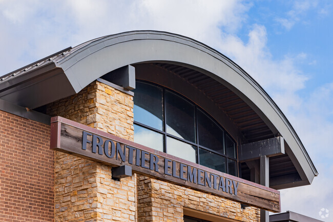 Close up shot of the signage of Frontier Elementary.