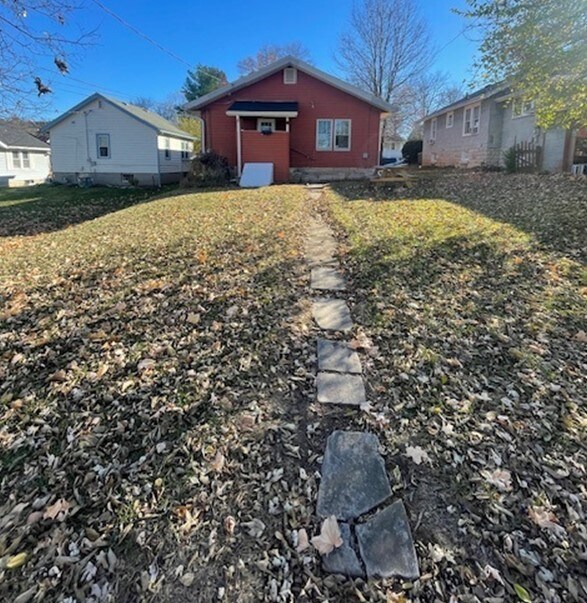 1208 S Lincoln St, Bloomington, IN 47401