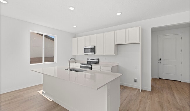 2148 W 3930 S, Hurricane, UT 84737 - photo 4