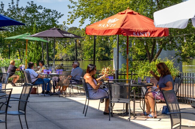 Valley Fair diners spend afternoons on the Fox River eating seafood and salads at Pullman's.