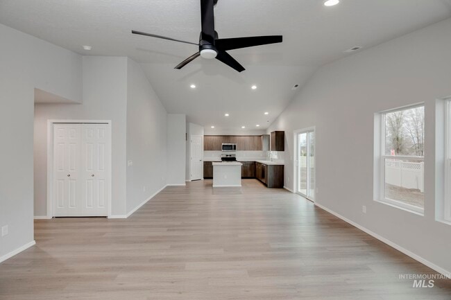 1616 Sunday River St, Middleton, ID 83644 - photo 3