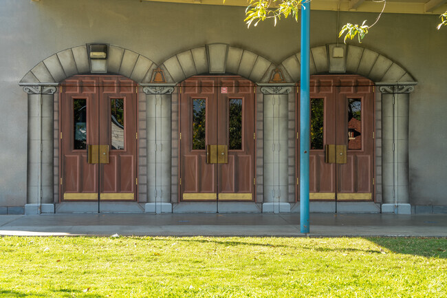 The courses at Bryant Elementary encourage critical thinking and creativity.
