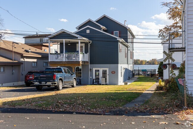 Bensalem is borded by the Delaware River and there are some homes with waterfront views.