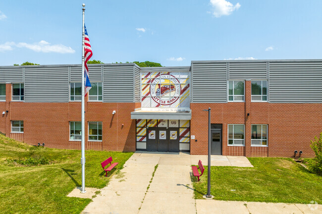 South Union Elementary School in Magnolia Park is home to the 